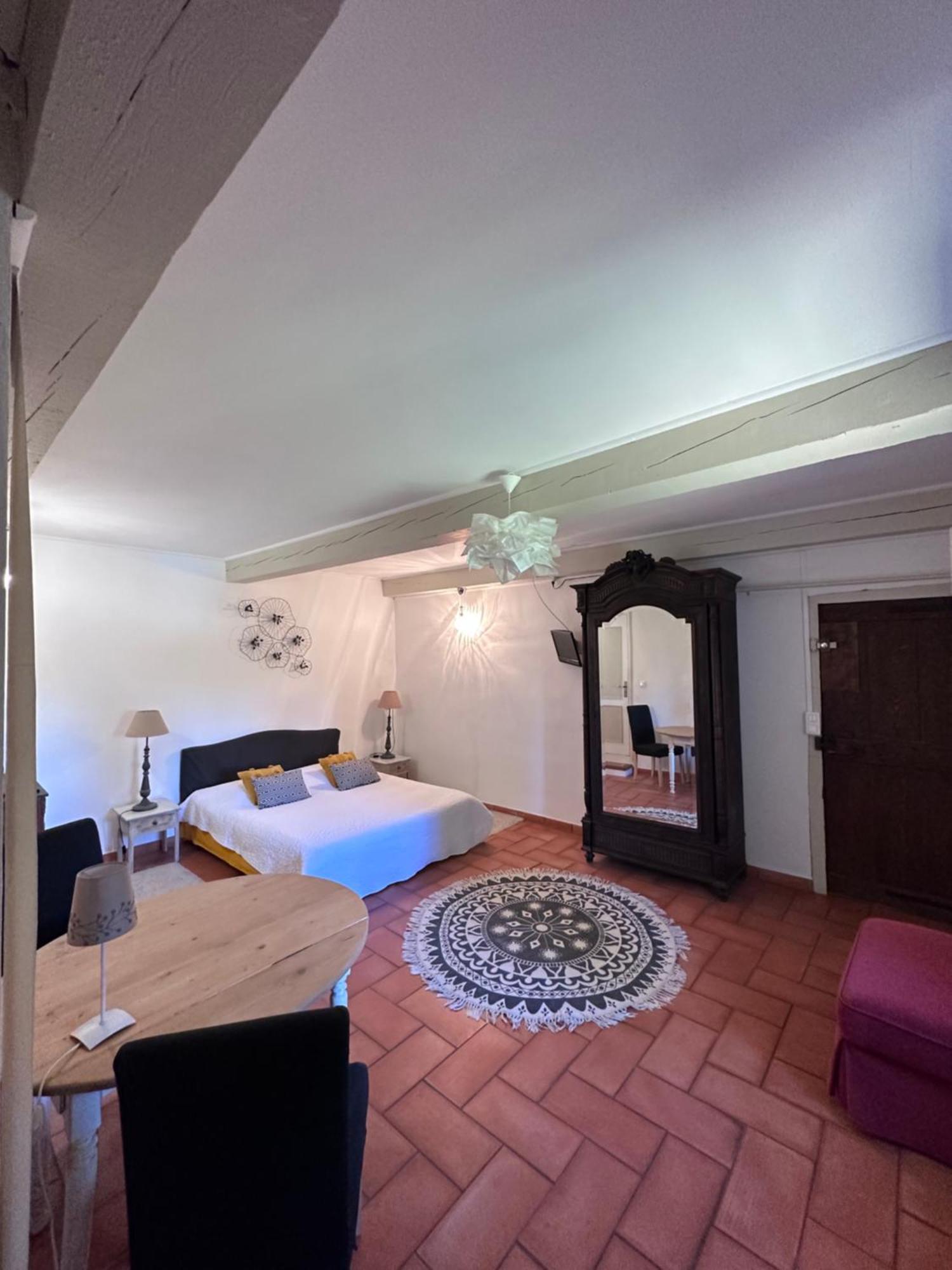 Moulin D'Antelon B&B Crillon-le-Brave Eksteriør billede